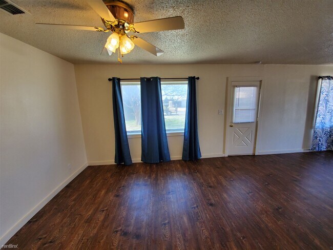 Building Photo - 2 br, 1 bath House - 503 5th Street