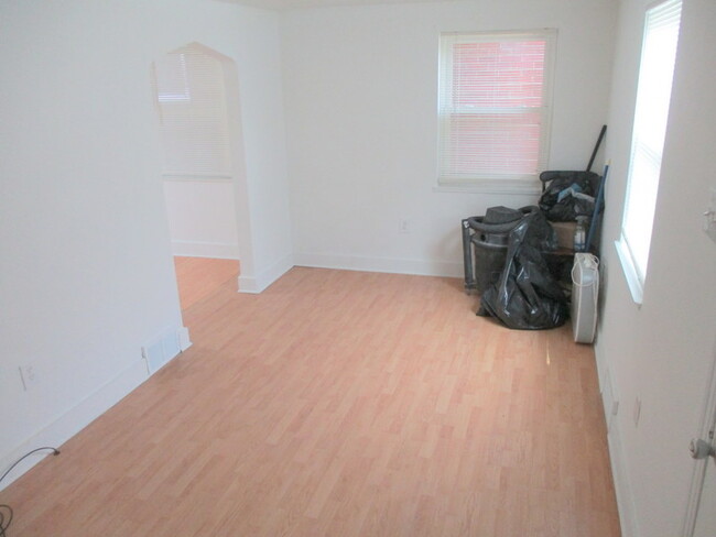 Building Photo - 787 23rd St