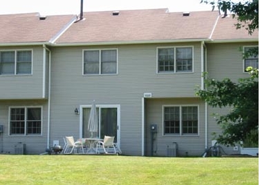 Foto del edificio - French Creek Townhouses