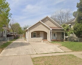 Building Photo - 2730 S Jennings St