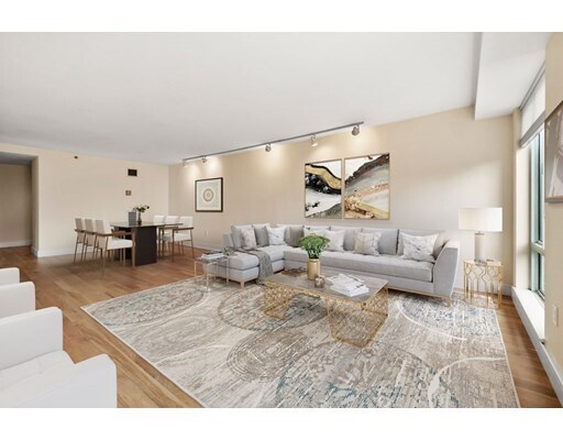 Foto del edificio - 75-83-83 Cambridge Pkwy