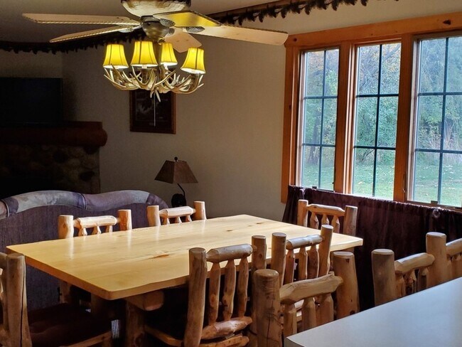 Foto del edificio - 2643 IL-178