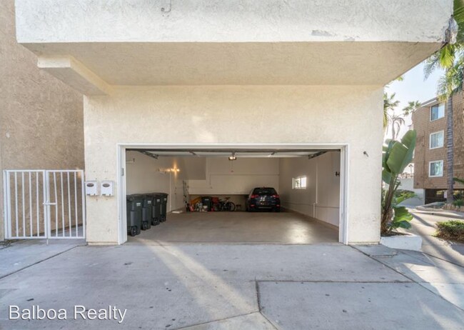Building Photo - 700 E Oceanfront