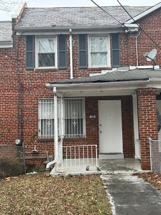 Photo - 66 Allison St NE