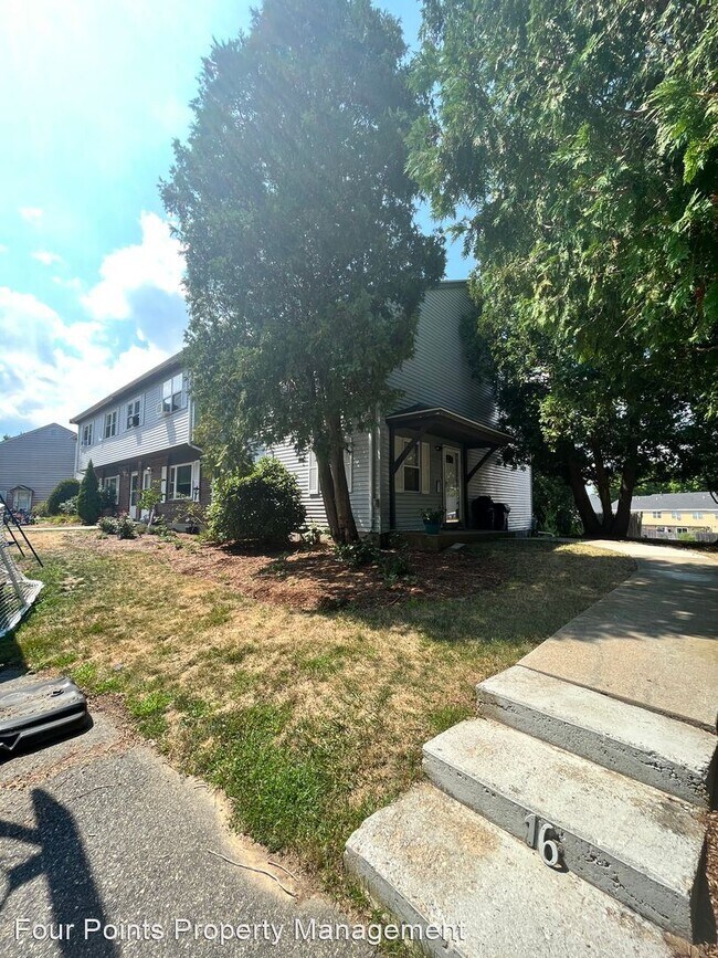 Foto del edificio - 3 br, 2 bath House - 16 Hope Drive Unit 16