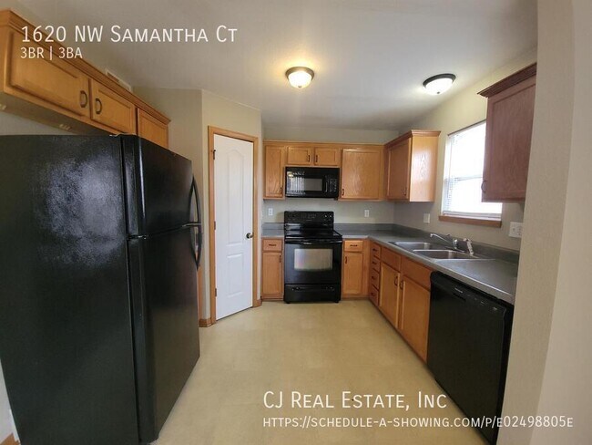 Foto del edificio - 1620 NW Samantha Ct