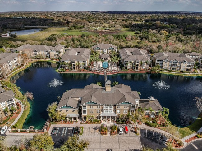 Foto del edificio - Seasons at Westchase