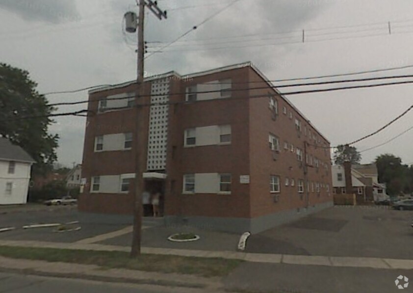 Building - 161-163 Tolland St
