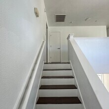 Building Photo - 1403 High Thicket Ct