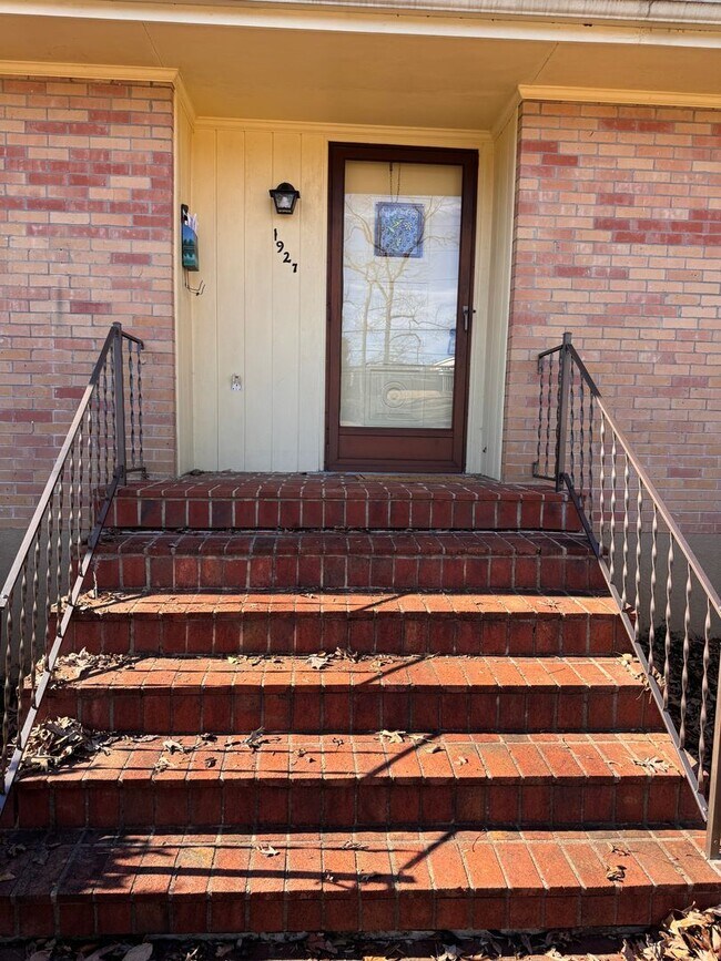 Foto del edificio - 4 Bedroom || 2.5 Bathroom Home in Boonsboro