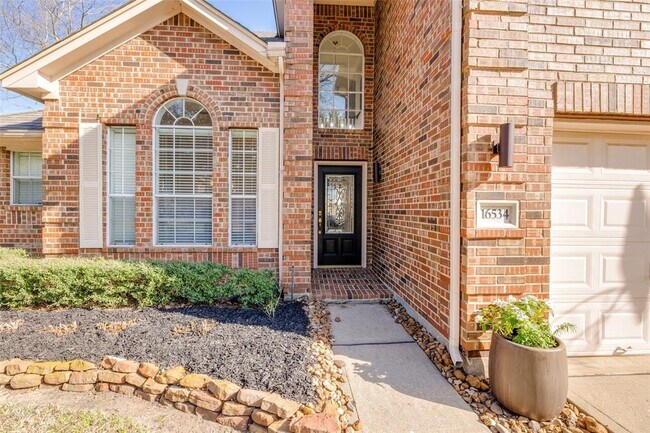 Building Photo - 16534 Stone Prairie Dr
