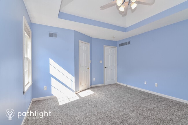 Building Photo - 17701 E 36th St Ct S, Independence, MO, 64055