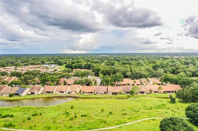 Foto del edificio - 4315 Creekwood Ln