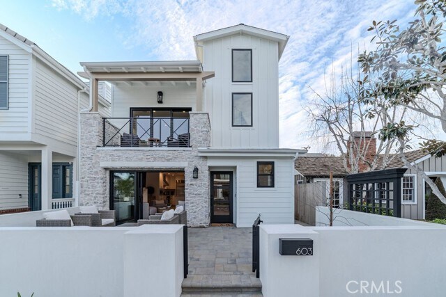 Foto del edificio - 603 Acacia Ave