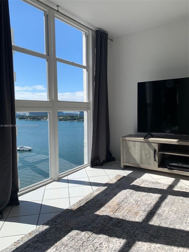 Foto del edificio - 1228 West Ave