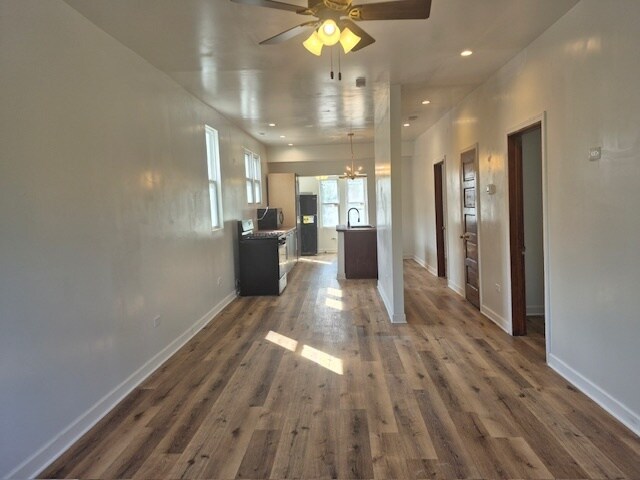 Foto del edificio - 8144 S Brandon Ave