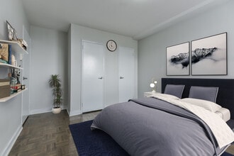 Building Photo - 411 Eglinton Ave E