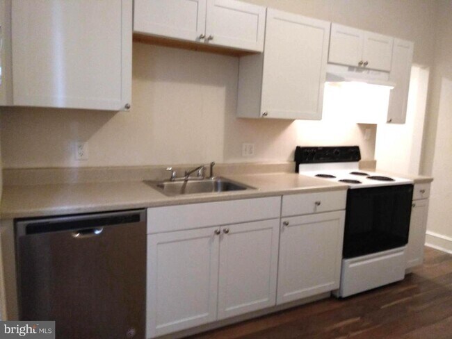 Foto del edificio - 416 N 32nd St