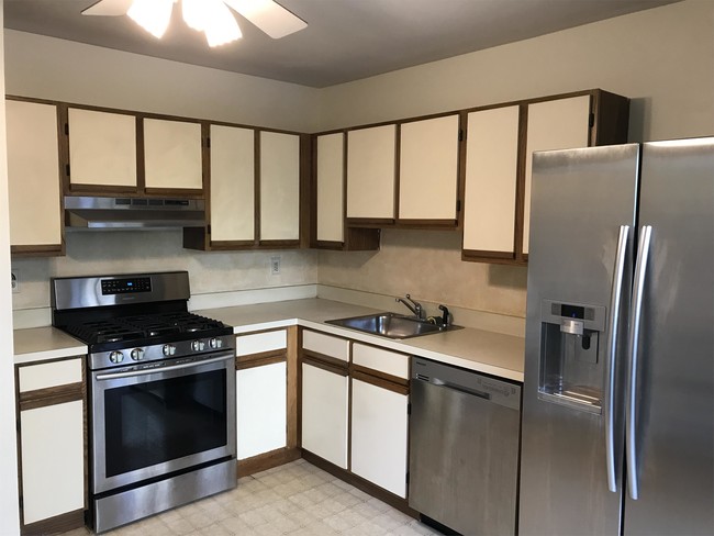 Foto del edificio - 101 Renaissance Ln