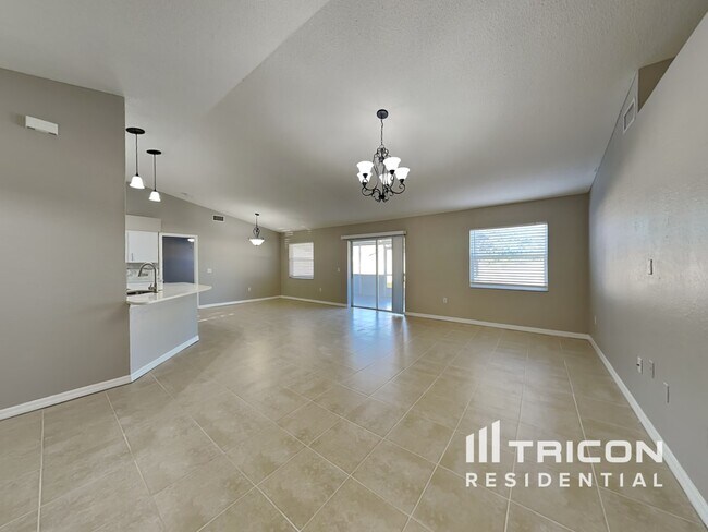 Building Photo - 1358 Laurel Glen Dr