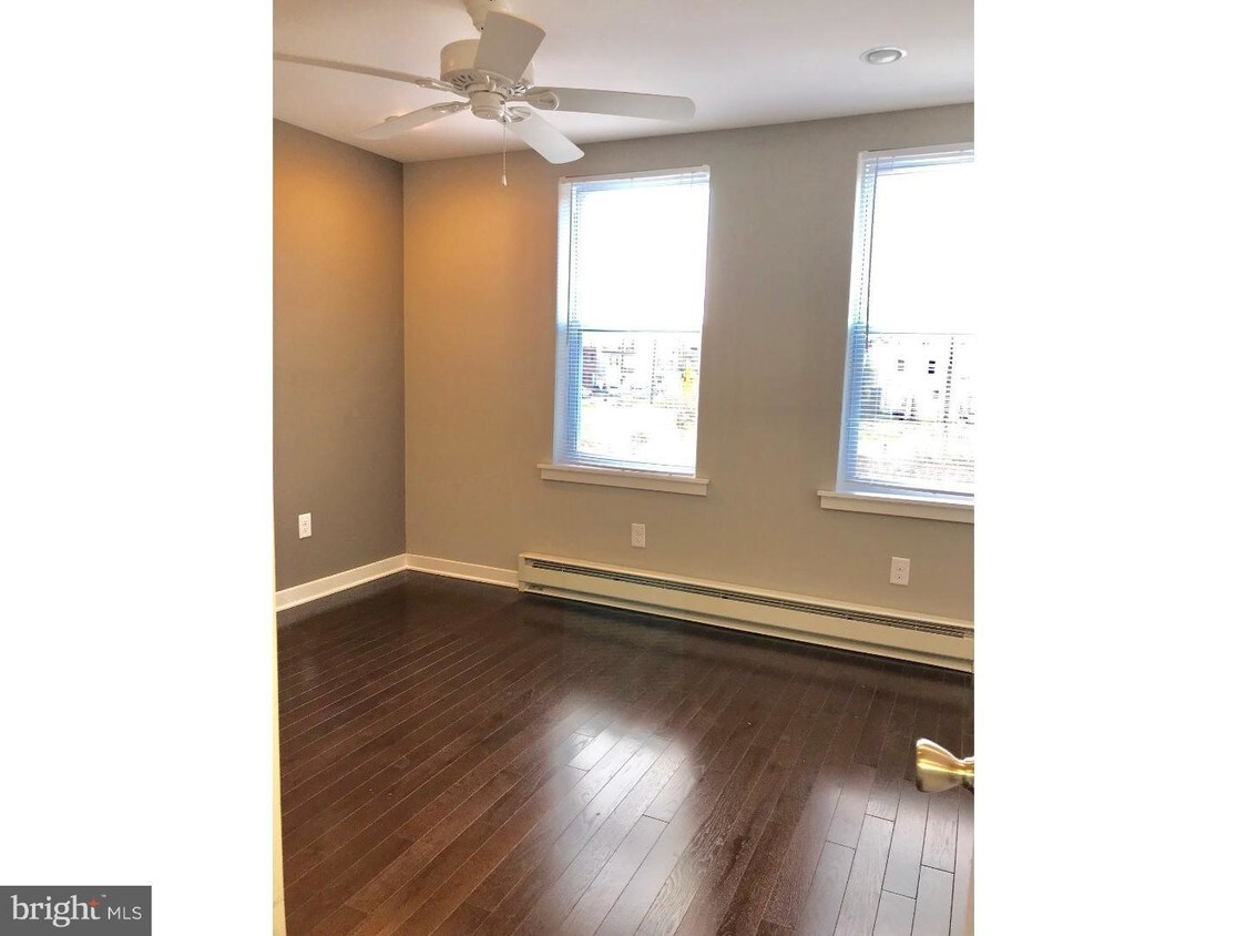 Foto principal - 1331 S Woodstock St