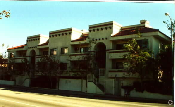 Building Photo - Lido Apartments - 3502 Jasmine Ave