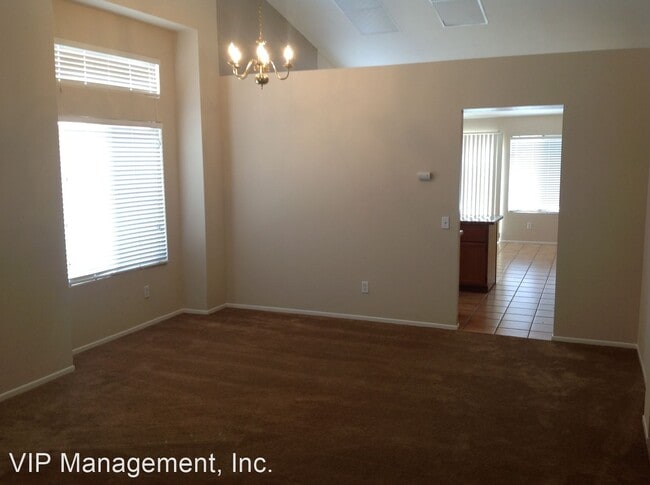 Building Photo - 3 br, 2 bath House - 13785 Salado Way