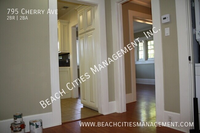 Foto del edificio - 795 Cherry Ave