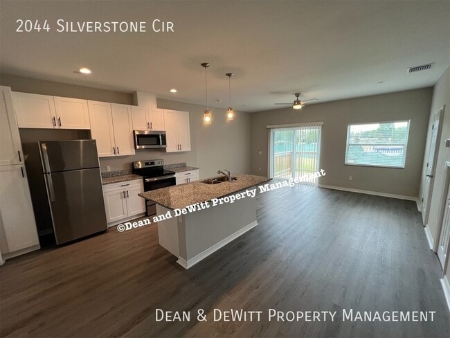 Photo - 2044 Silverstone Cir Townhome