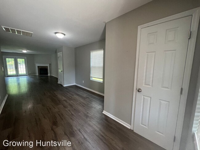 Foto del edificio - 4 br, 2.5 bath House - 116 Blackwell Ct
