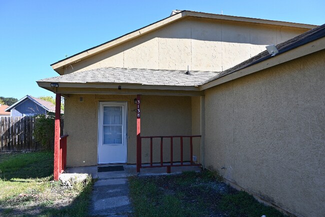 Foto del edificio - 3138 Smoke Creek