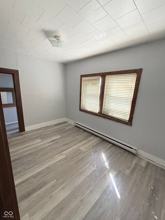 Foto del edificio - 109 N Jefferson St