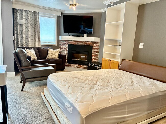 Foto del edificio - 310 Iron Horse Way