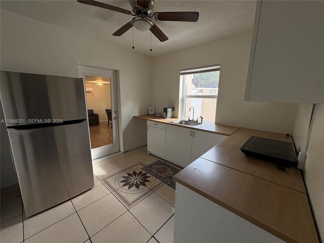 Photo - 370 NW 188th St House