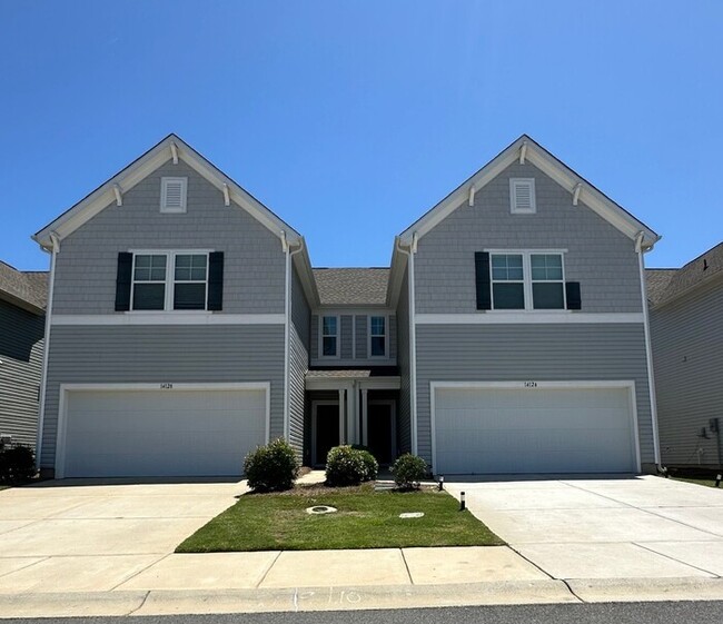 BEAUTIFUL 3 Bedroom in Midland Available A... - BEAUTIFUL 3 Bedroom in Midland Available A... Townhome