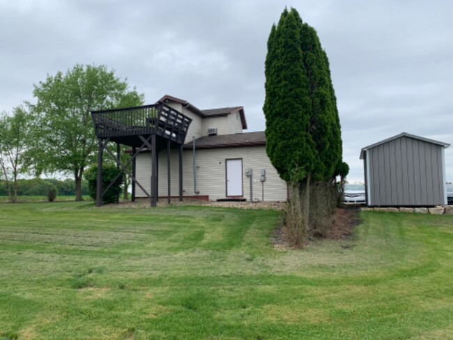 Building Photo - 927 Maple Furnace Rd