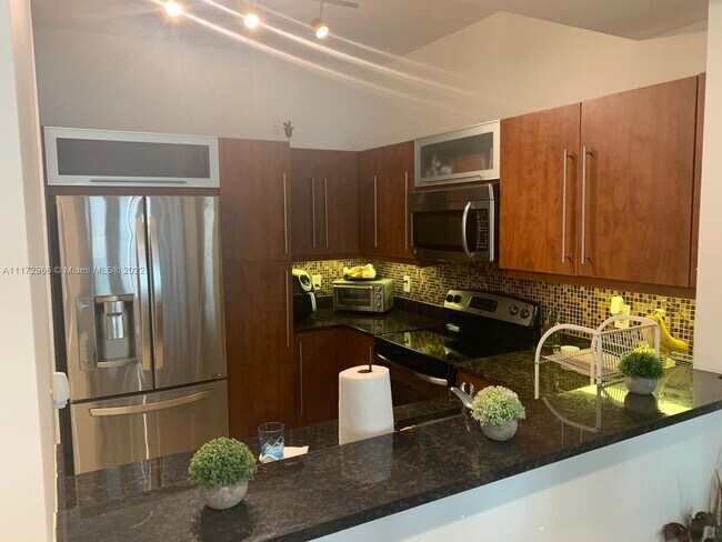 Foto del edificio - 7350 SW 89th St