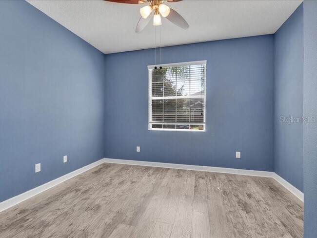 Foto del edificio - 1569 Thetford Cir