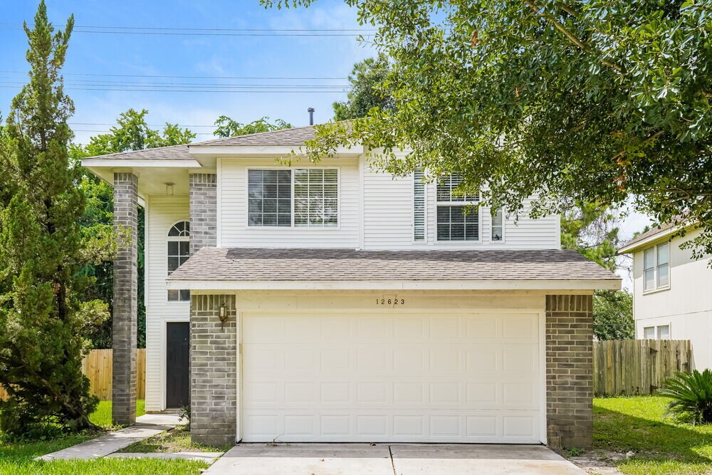 Foto principal - 12623 Tracewood Ln