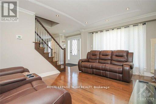 Photo du bâtiment - 840 Forest St S