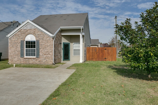 Conveniently located near Opry Mills - 1139 Alandee St.