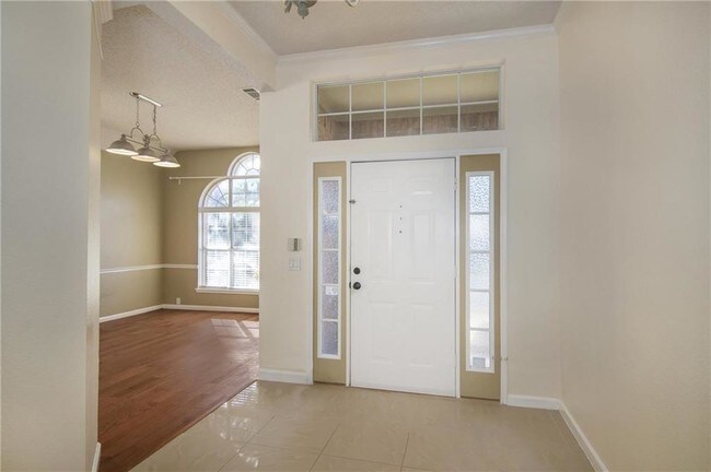 Building Photo - 10204 Napa Valley Dr