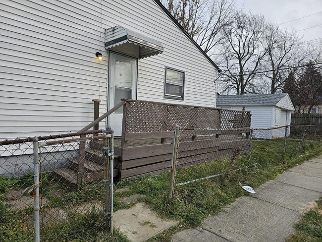 Building Photo - 11304 Jackson Ave