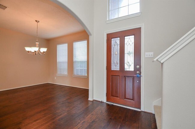 Foto del edificio - 25811 Misty Mountain Ln