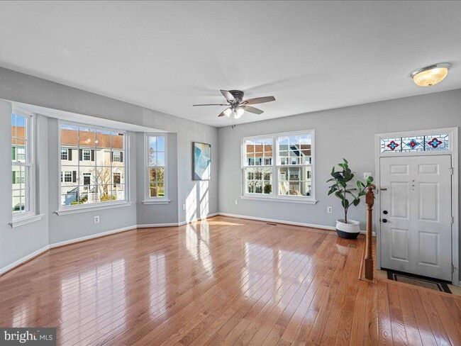 Foto del edificio - 564 Radford Terrace NE