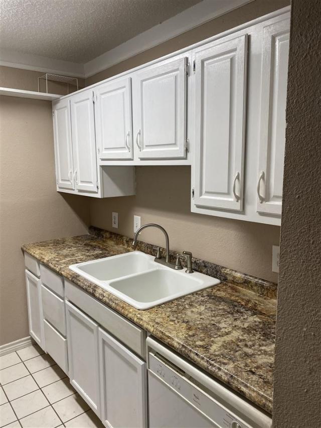 Foto del edificio - 1 bedroom in Groves TX 77619