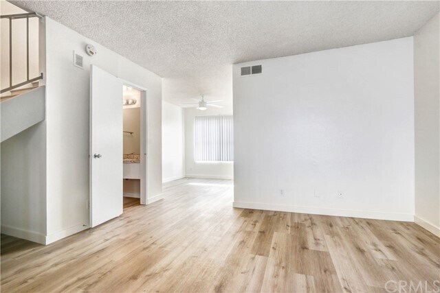 Building Photo - 530 Casanova St