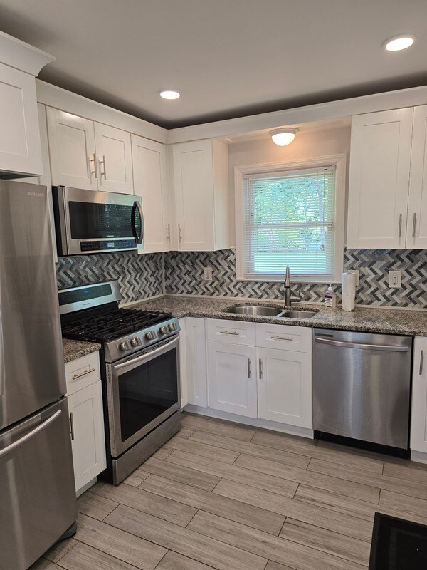 Foto del edificio - 2142 Brannen Rd SE