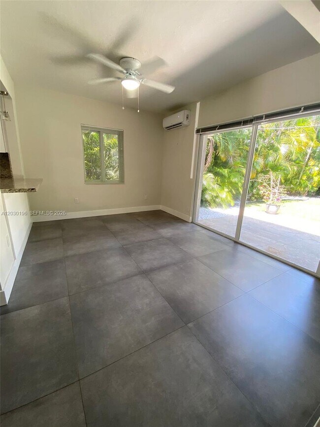 Foto del edificio - 1511 NE 109th St