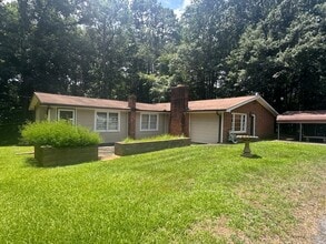 Building Photo - 2116 Ila Rd